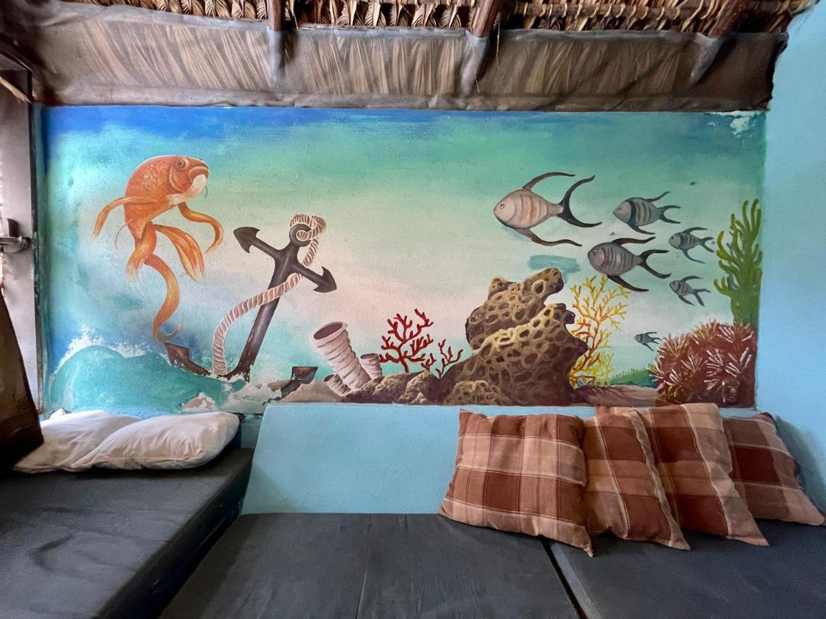 Johnnys Place Hotel モンテリコ エクステリア 写真