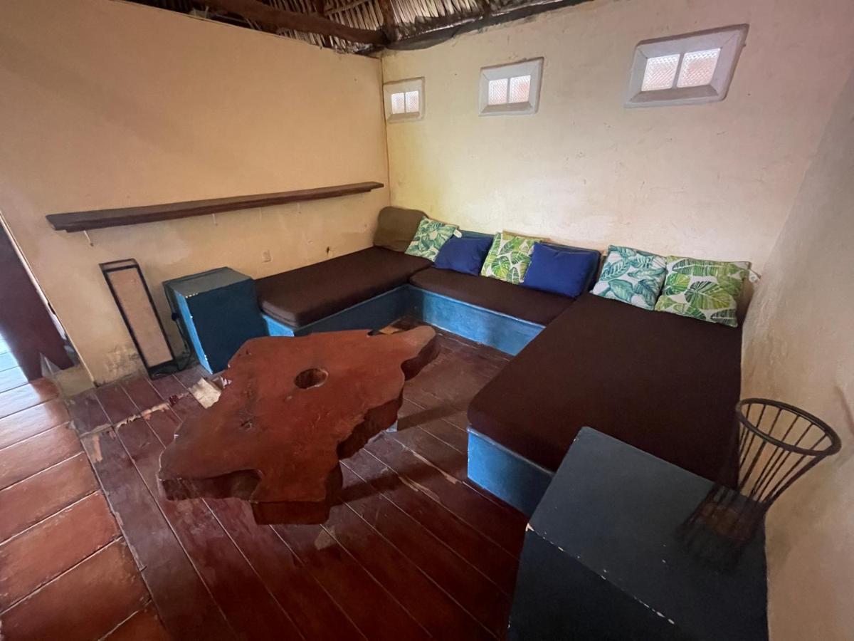 Johnnys Place Hotel モンテリコ エクステリア 写真