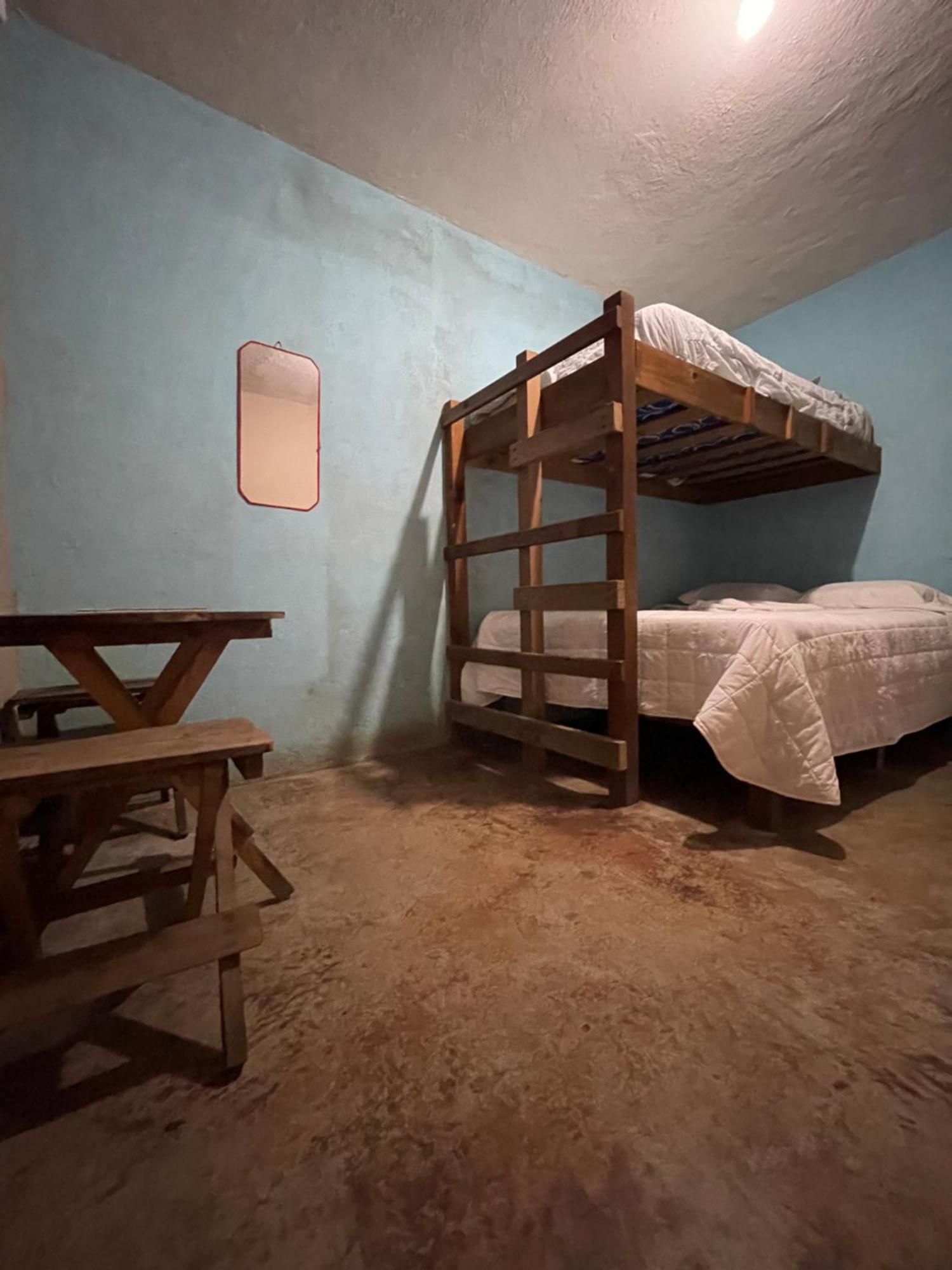 Johnnys Place Hotel モンテリコ エクステリア 写真